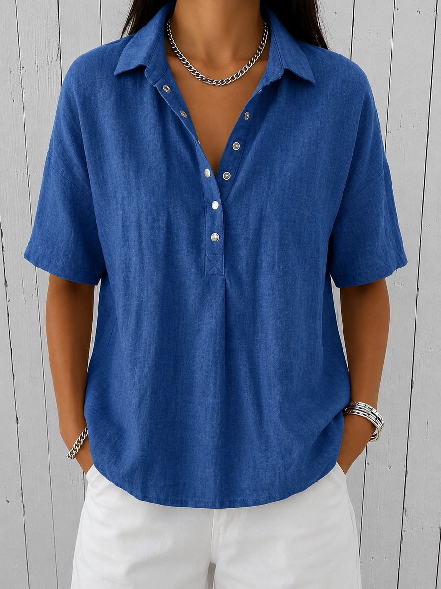 Ava | Blouse with Collar and Buttons