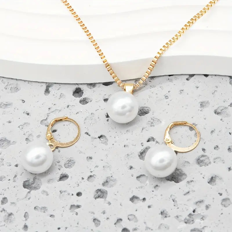 GRACELYN | ELEGANT GRACEFUL PEARL NECKLACE SET